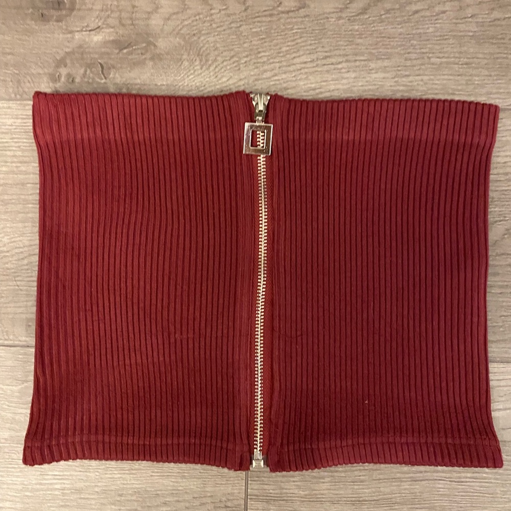 Small burgundy tube top with zipper